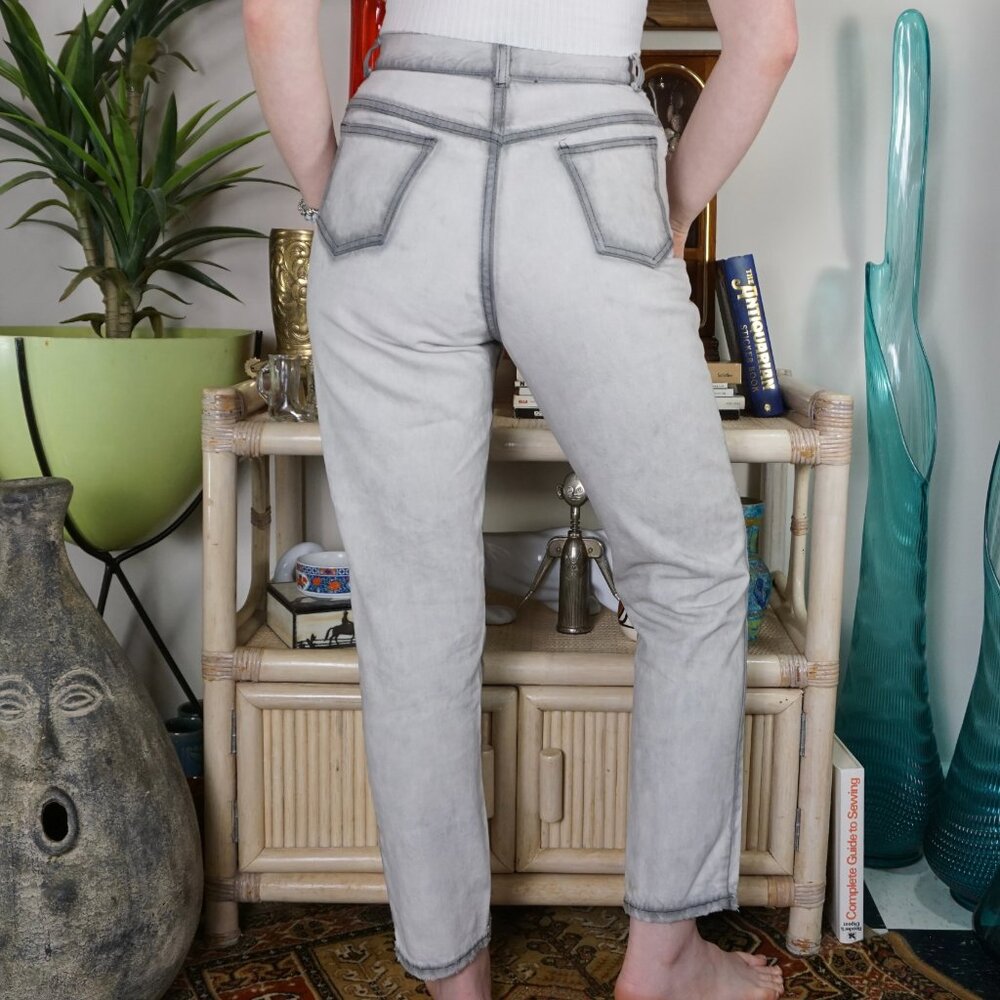 Vintage 90s Mixed Blues high rise tapered leg jeans